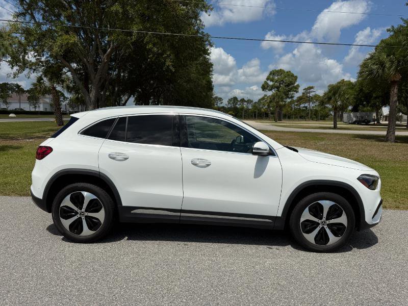 Used 2025 Mercedes-Benz GLA 250 image 2