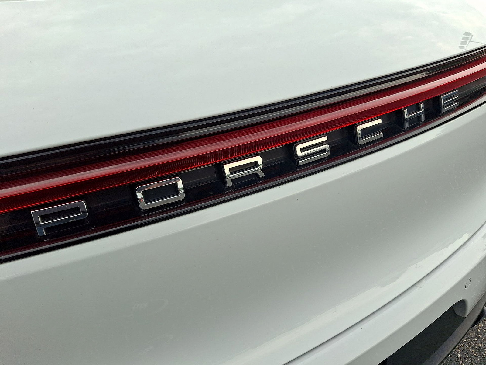 Used 2019 Porsche Macan AWD/4WD image 24