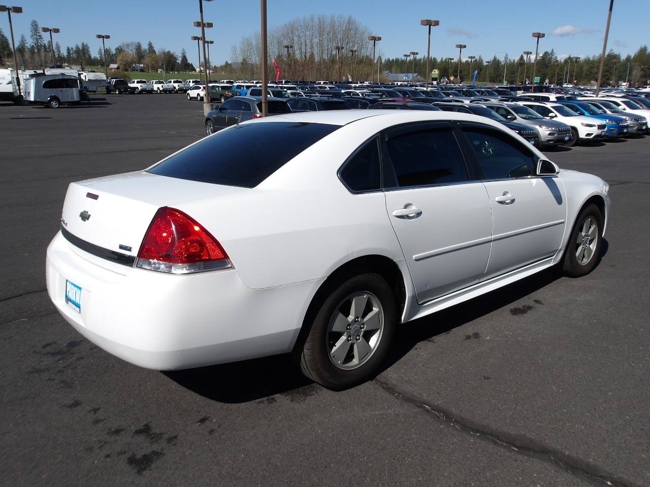 Used 2011 Chevrolet Impala LT FWD image 5