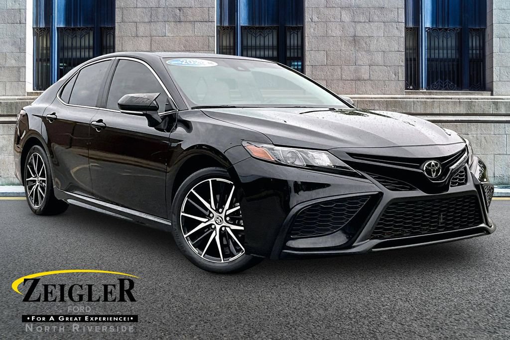 Used 2024 Toyota Camry SE FWD video 1