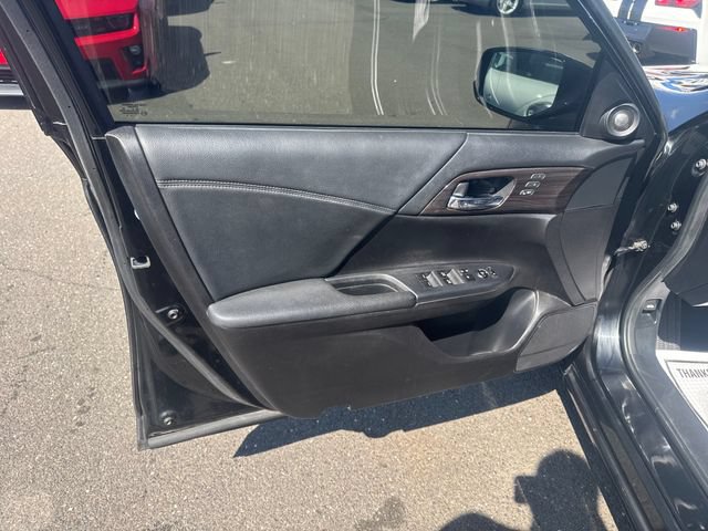 Used 2016 Honda Accord EX-L image 16