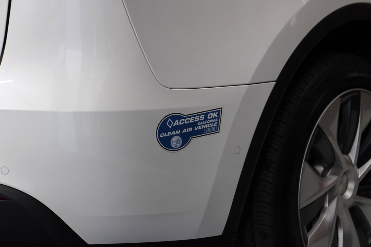 Used 2021 Tesla Model Y Long Range image 7