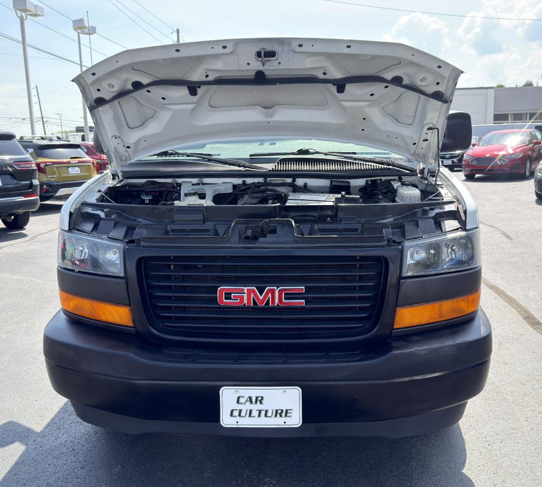 Used 2018 GMC Savana 2500 Extended RWD image 52