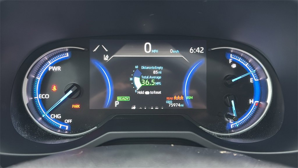 Used 2022 Toyota RAV4 XSE image 31