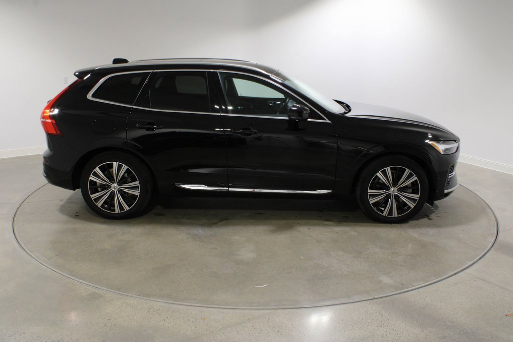 Used 2022 Volvo XC60 T8 Inscription w/ Advanced Package image 6