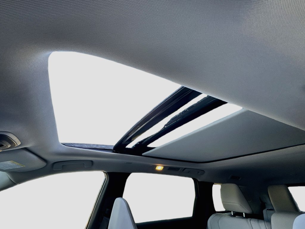 Used 2027 INFINITI QX60 Luxe w/ Cargo Package FWD image 24