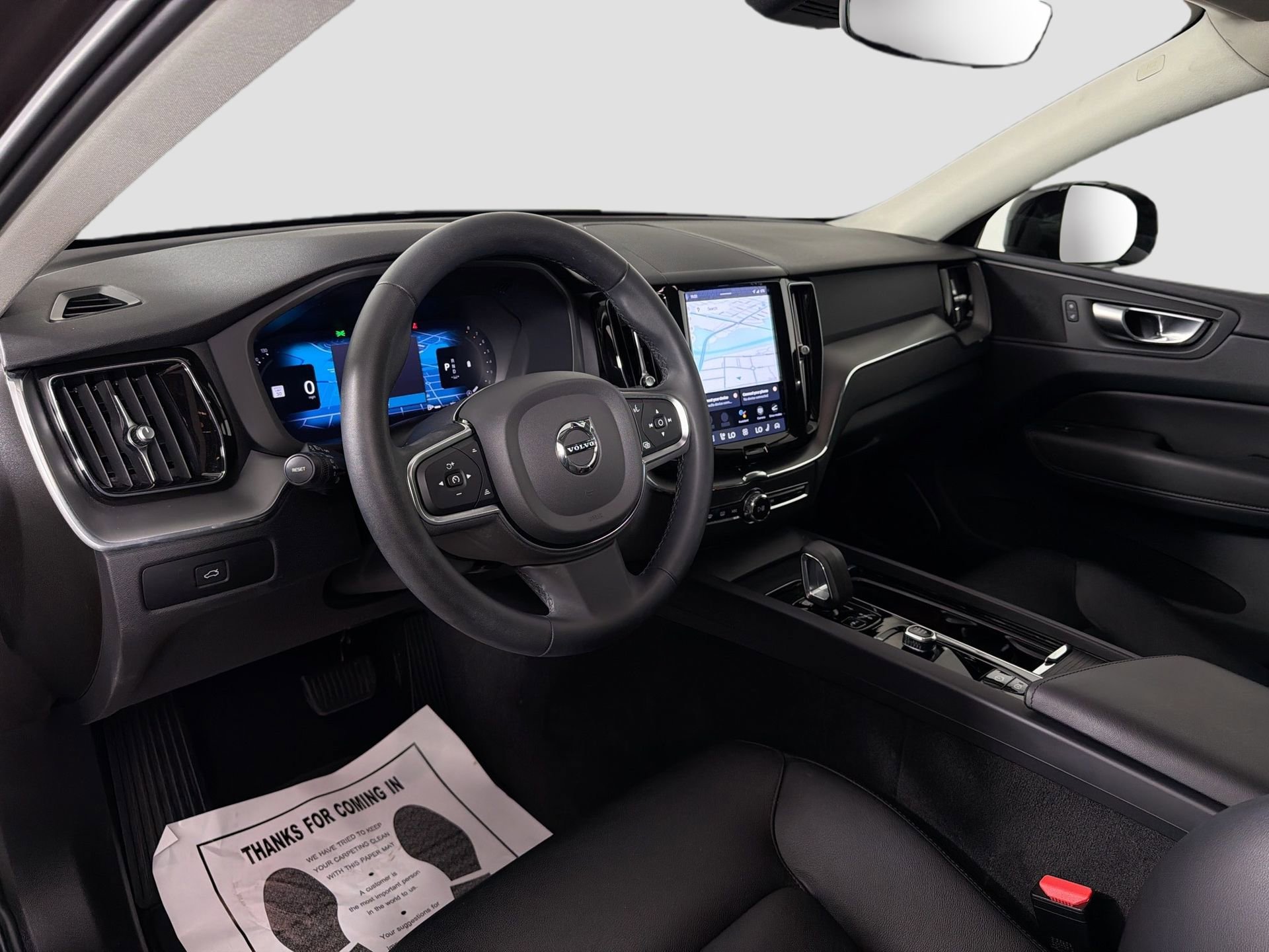 Certified 2024 Volvo XC60 B5 Core w/ Climate Package AWD/4WD image 10