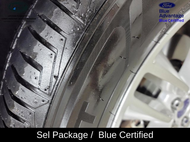 Used 2018 Ford Edge SEL AWD/4WD image 11