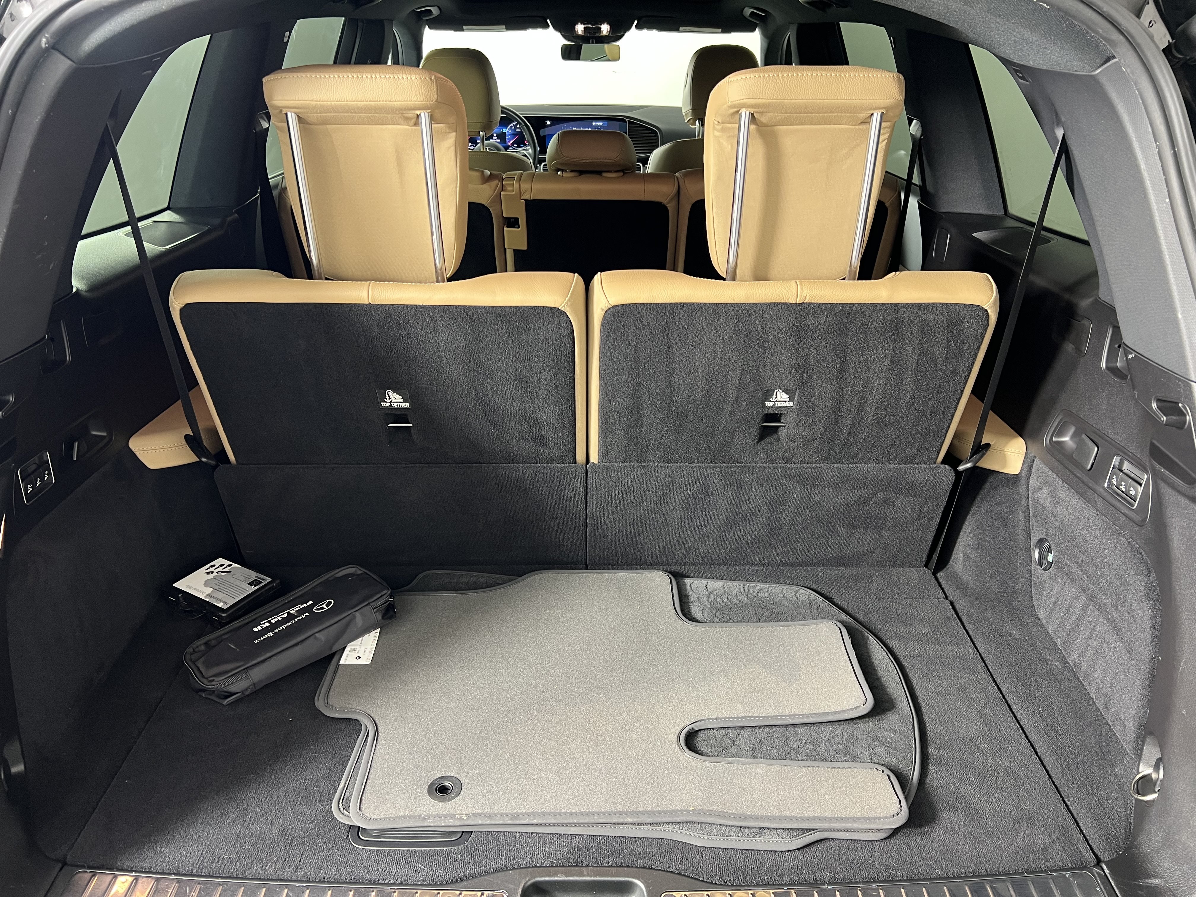 Certified 2024 Mercedes-Benz GLS 450 4MATIC image 23
