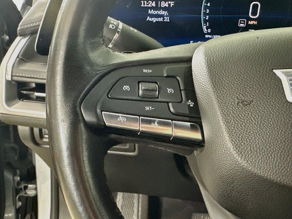 Used 2024 Cadillac XT4 Premium Luxury FWD image 12