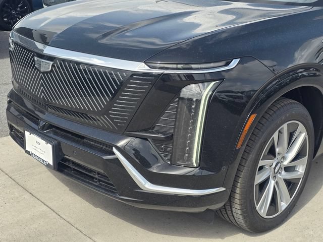 New 2027 Cadillac Vistiq Luxury AWD/4WD image 10