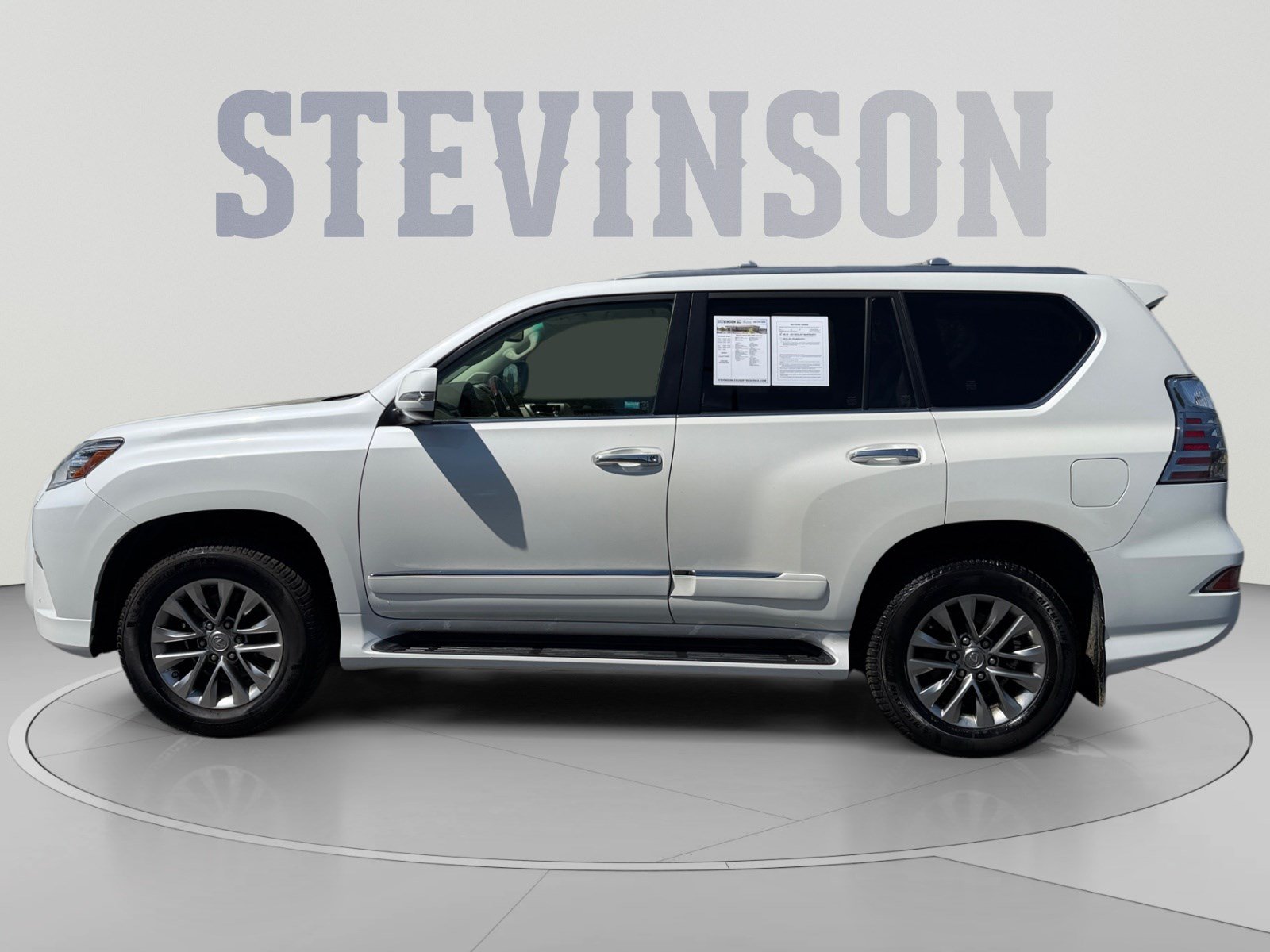 Used 2016 Lexus GX 460 Luxury w/ Preferred Accessory Package AWD/4WD image 2