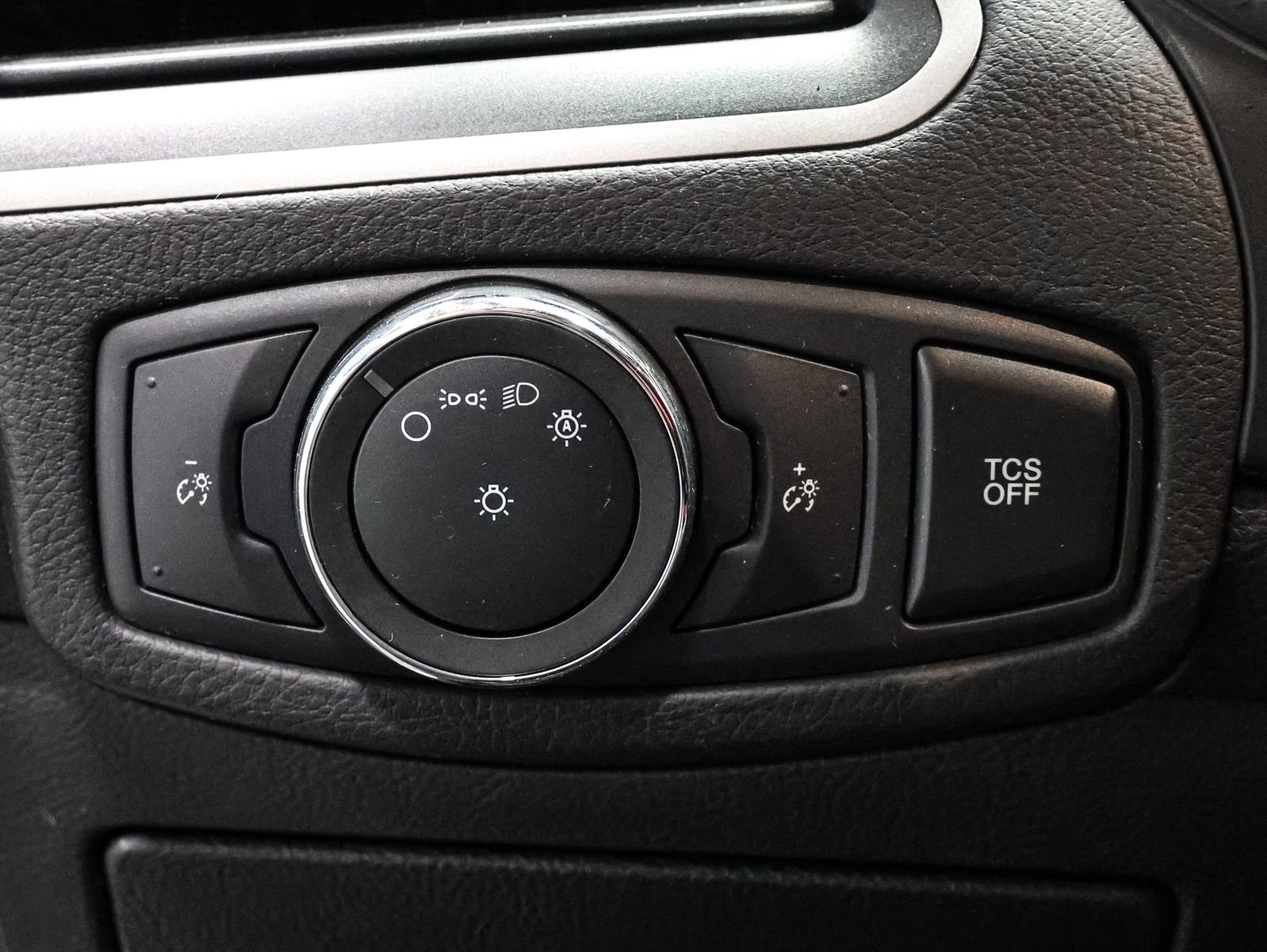 Used 2022 Ford Edge SEL image 31