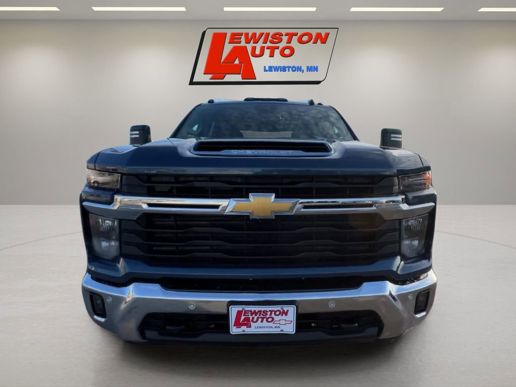 New 2026 Chevrolet Silverado 3500 LT w/ All Star Edition image 8