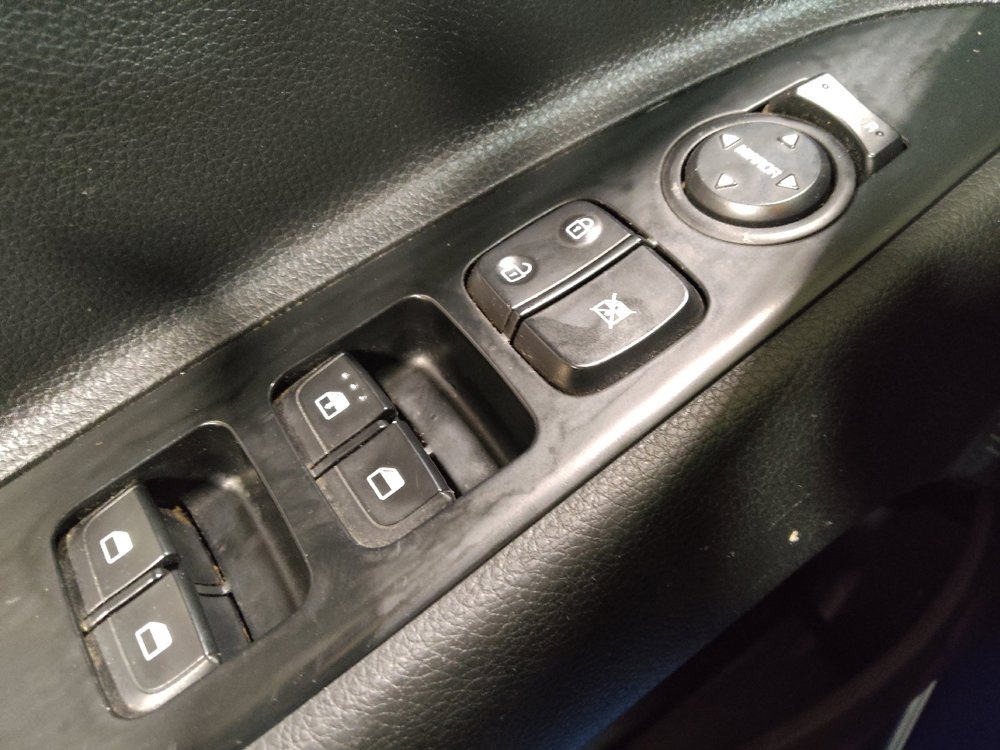 Used 2023 Kia Rio S image 27