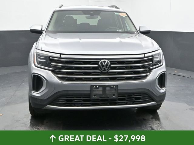 Used 2024 Volkswagen Atlas SE AWD/4WD image 3
