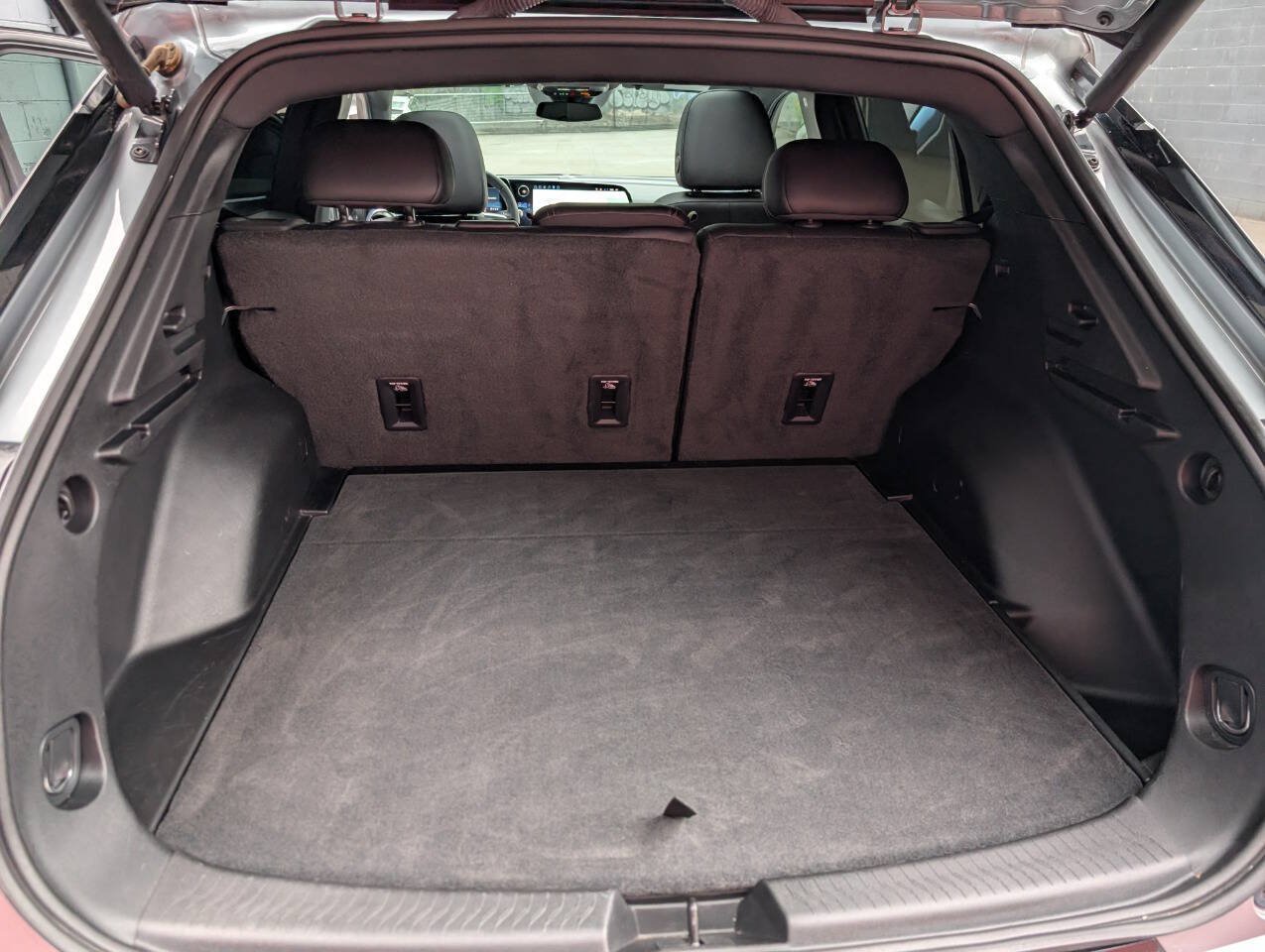 Used 2024 Chevrolet Equinox EV LT AWD/4WD image 18