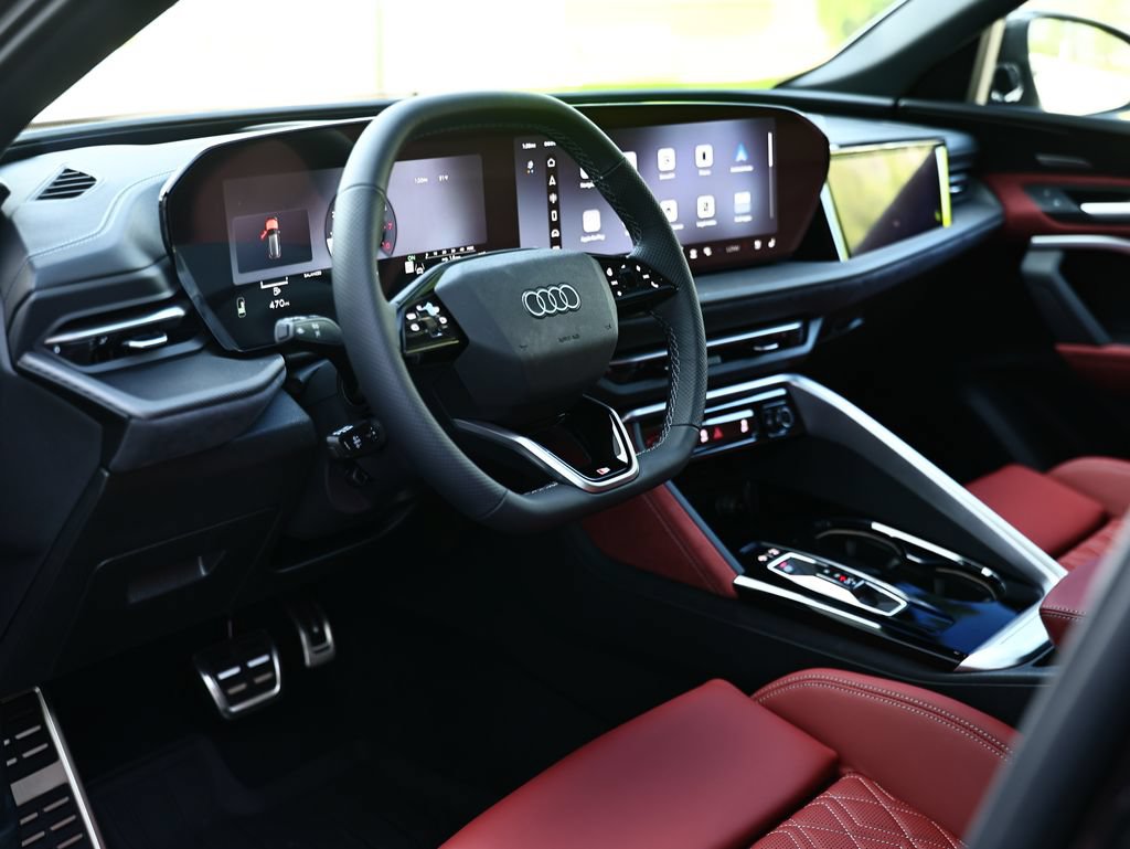 New 2026 Audi SQ5 Prestige AWD/4WD image 19