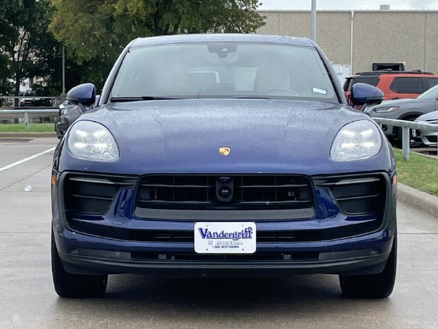 Used 2024 Porsche Macan AWD/4WD image 7