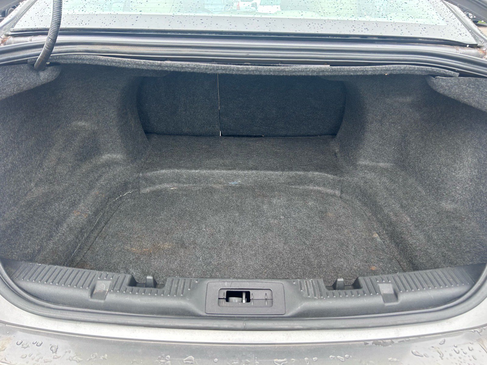 Used 2013 Ford Taurus Limited FWD image 17