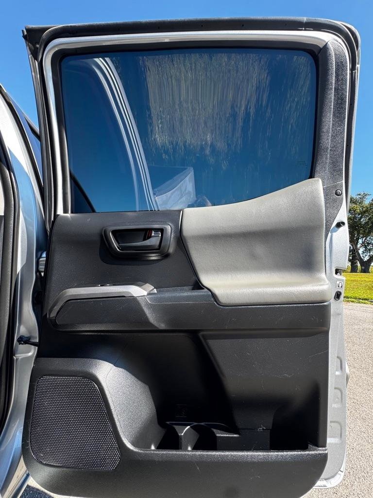 Used 2019 Toyota Tacoma SR5 image 16