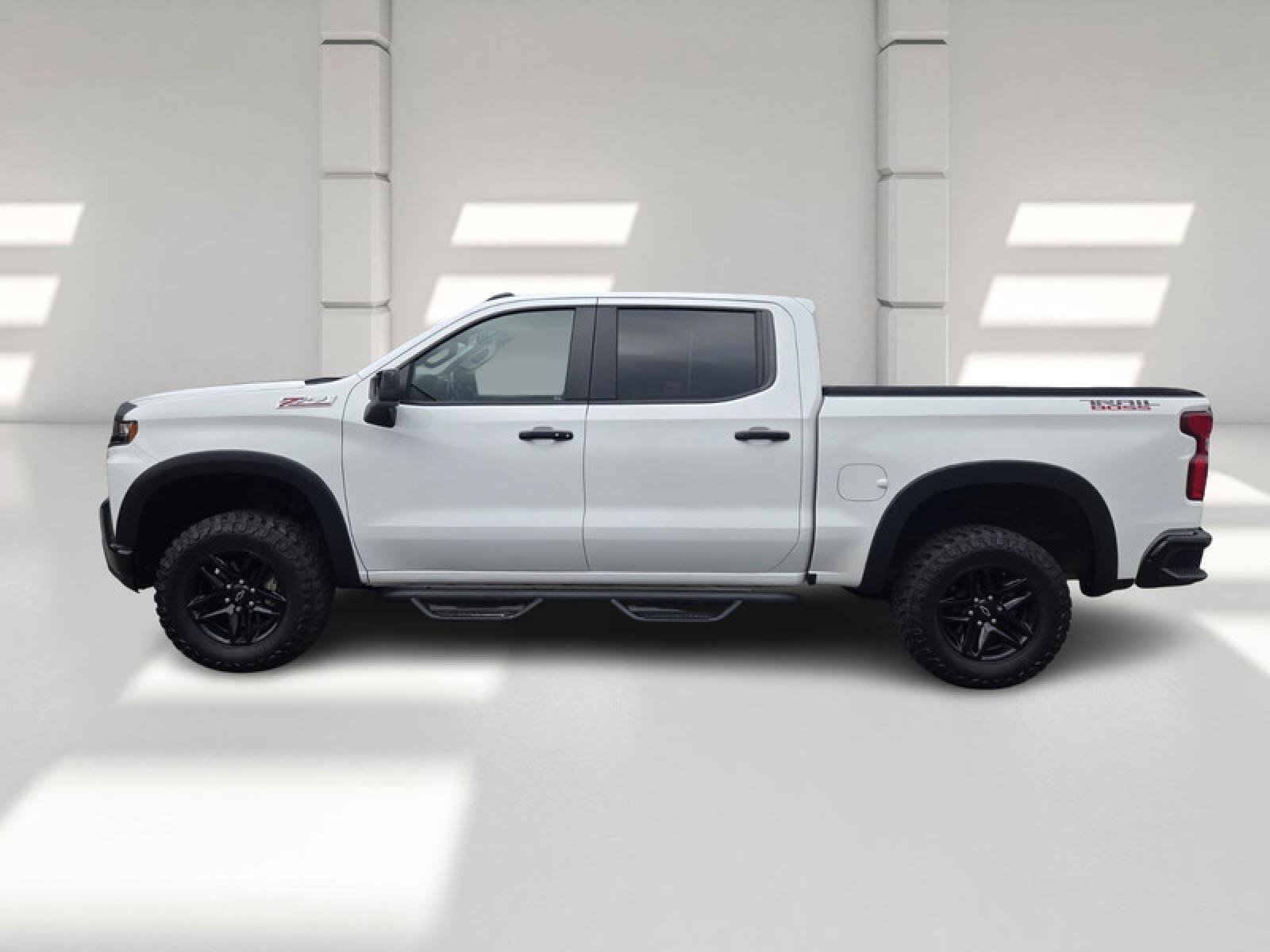 Used 2020 Chevrolet Silverado 1500 LT Trail Boss image 4