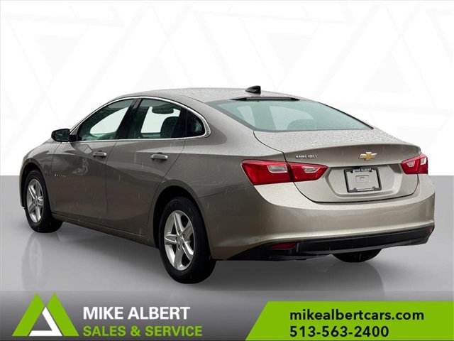 Used 2023 Chevrolet Malibu LS image 6