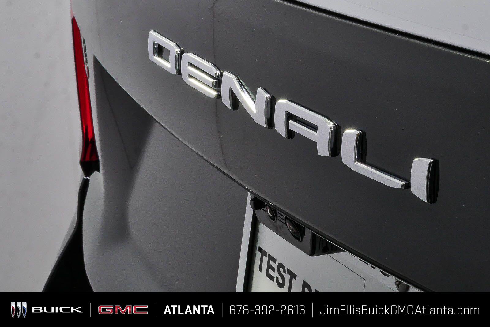 New 2026 GMC Yukon XL Denali w/ Denali Reserve Package AWD/4WD image 39