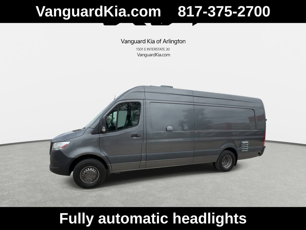 Used 2021 Mercedes-Benz Sprinter 4500 w/ Parking Package image 5