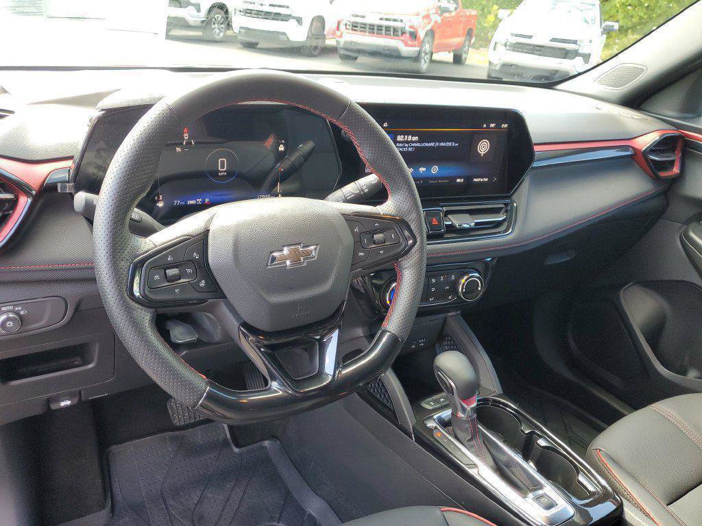 Used 2024 Chevrolet TrailBlazer RS AWD/4WD image 7