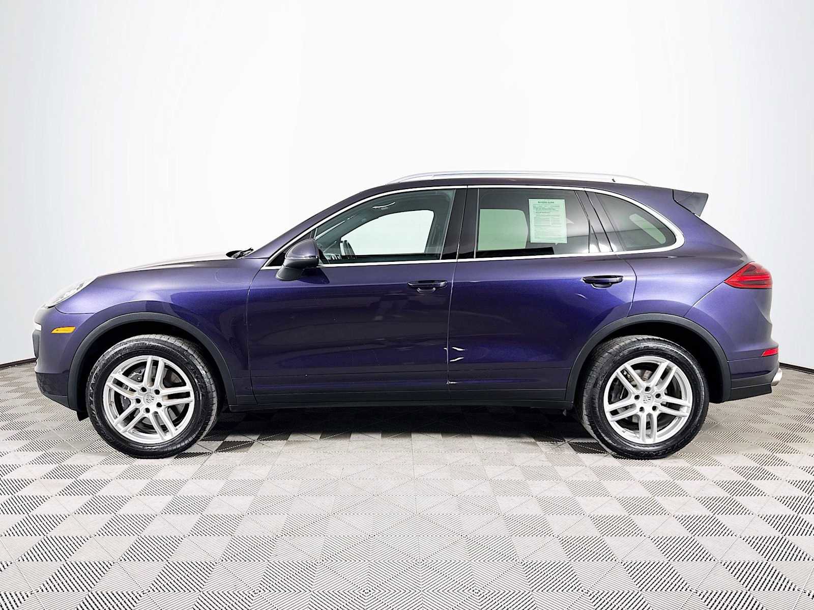 Used 2018 Porsche Cayenne image 8