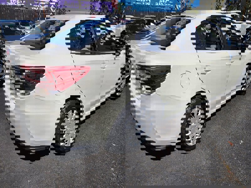 Used 2020 Subaru Impreza 2.0i image 4