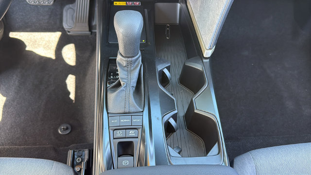 Used 2026 Toyota Camry LE FWD image 25