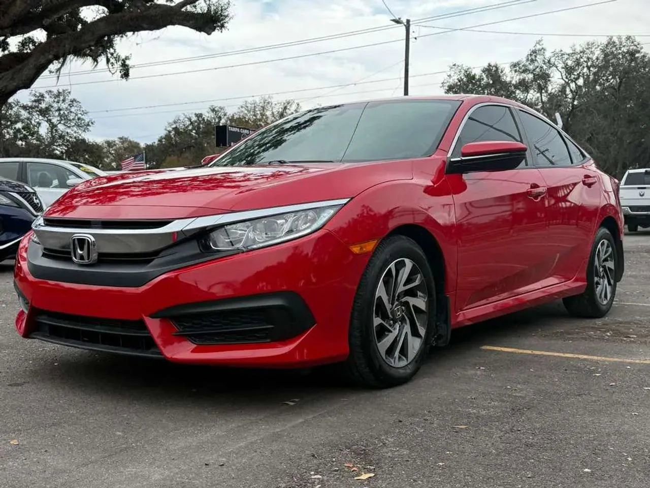 Used 2018 Honda Civic EX image 1