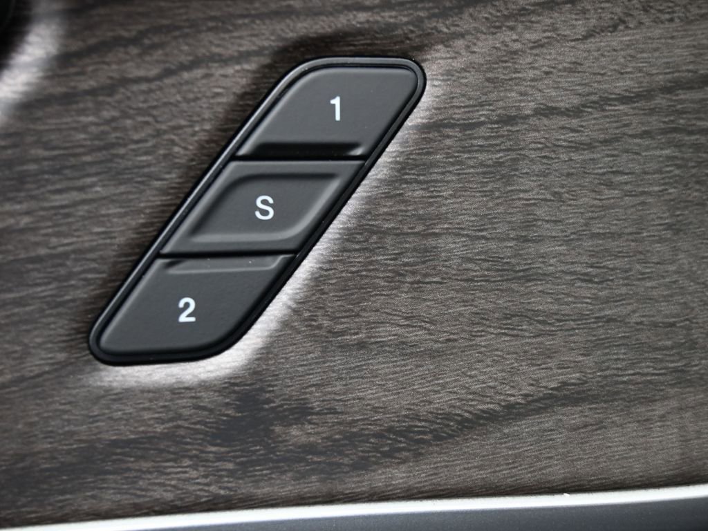 New 2025 Jeep Grand Cherokee L Limited image 21