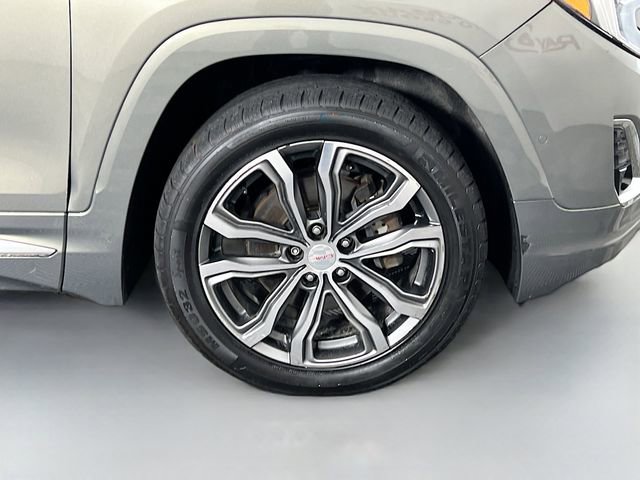 Used 2018 GMC Terrain Denali w/ Advanced Safety Package AWD/4WD image 40