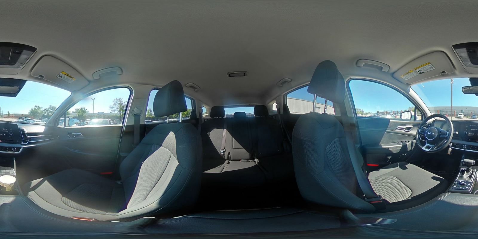 Used 2025 Kia Sportage LX FWD image 37