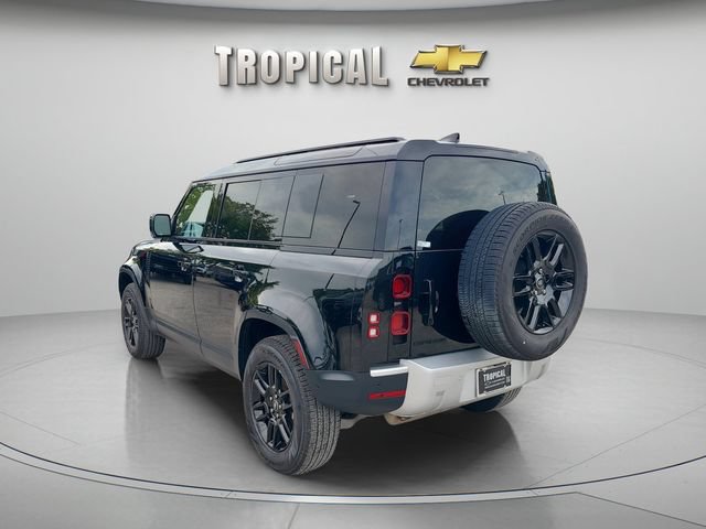Used 2025 Land Rover Defender 110 S AWD/4WD image 2