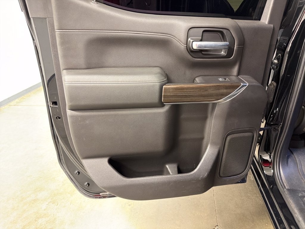 Used 2019 Chevrolet Silverado 1500 LT Trail Boss AWD/4WD image 26