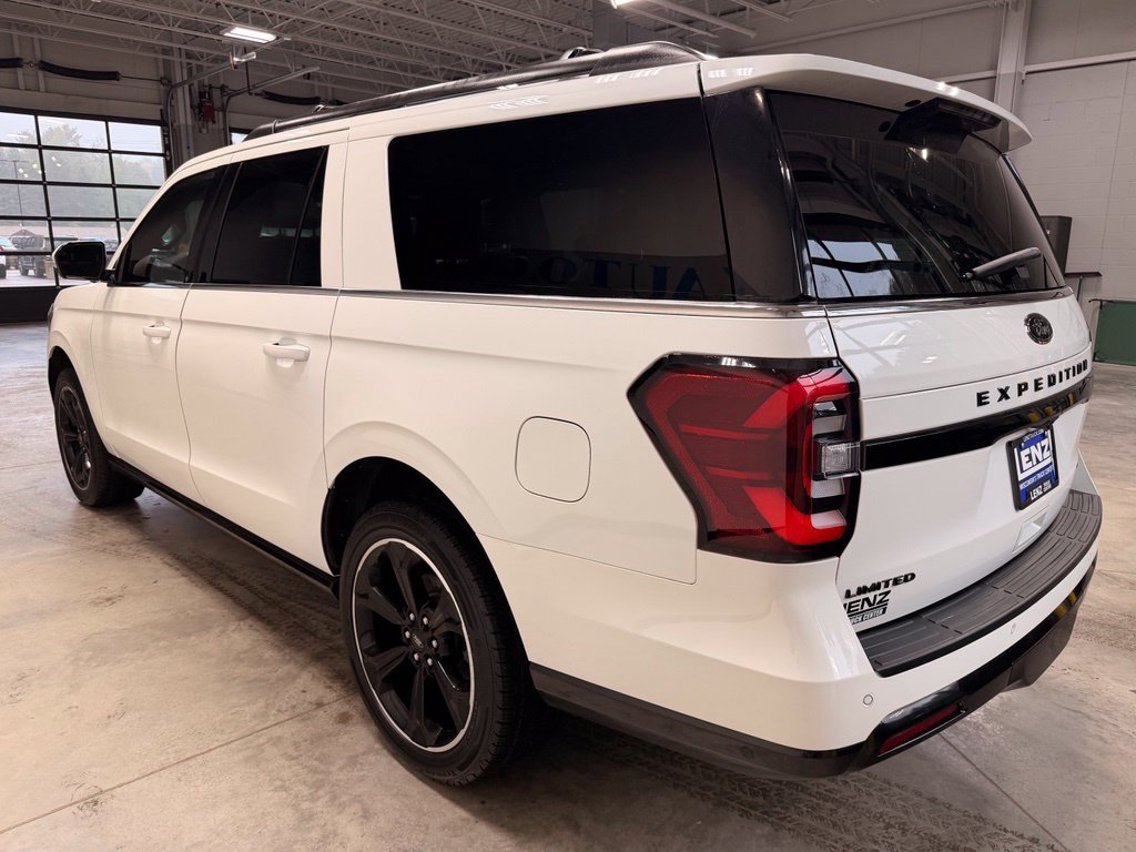 Used 2022 Ford Expedition Max Limited AWD/4WD image 5