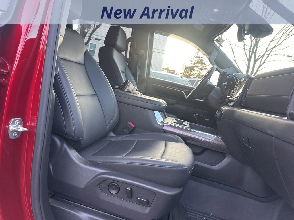 Certified 2025 Chevrolet Silverado 2500 LTZ w/ LTZ Convenience Package image 8