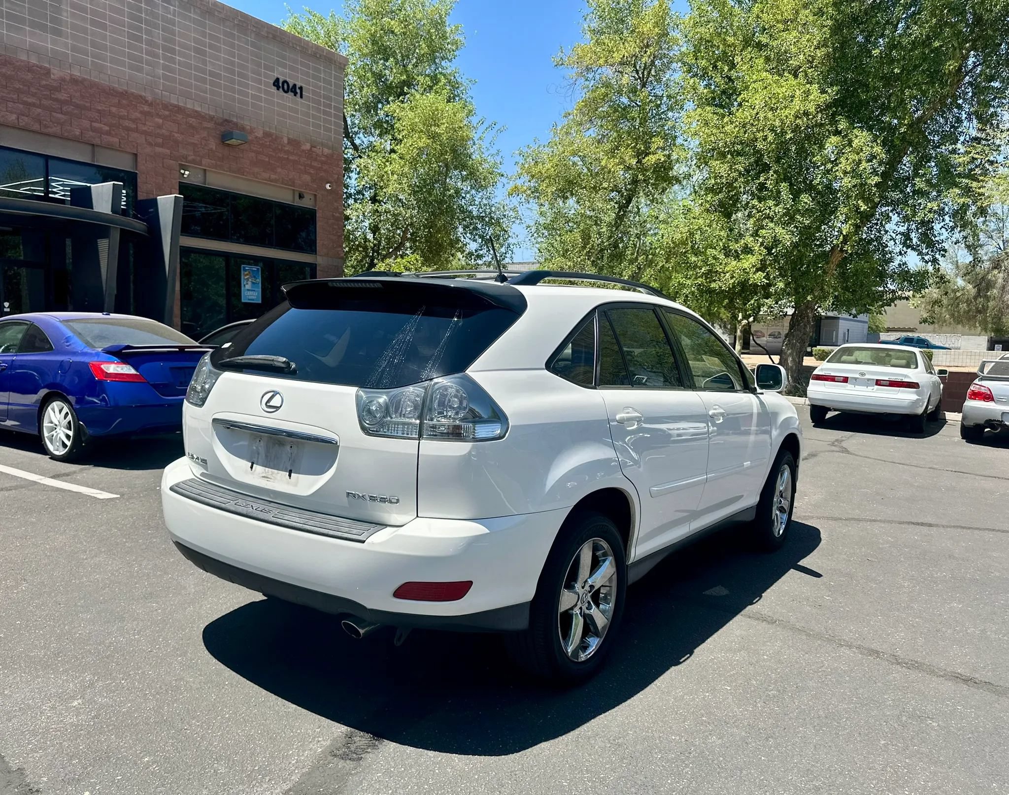 Used 2004 Lexus RX 330 FWD image 5