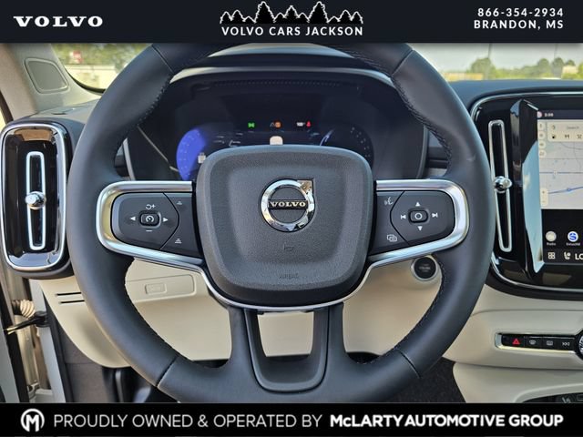 Certified 2026 Volvo XC40 B5 Plus w/ Protection Package Premier AWD/4WD image 24