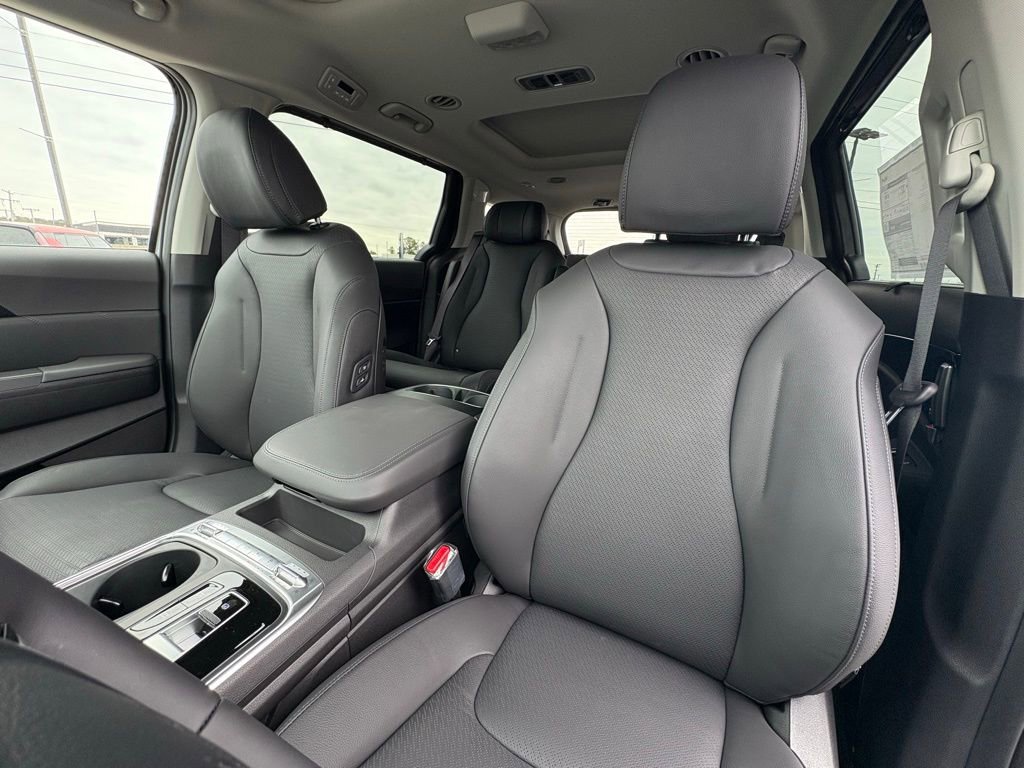 New 2026 Kia Carnival SX Prestige FWD image 22