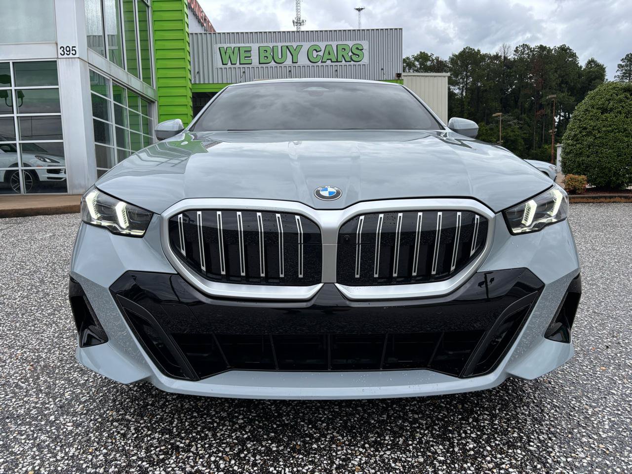 Used 2026 BMW 530i w/ M Sport Package RWD image 10