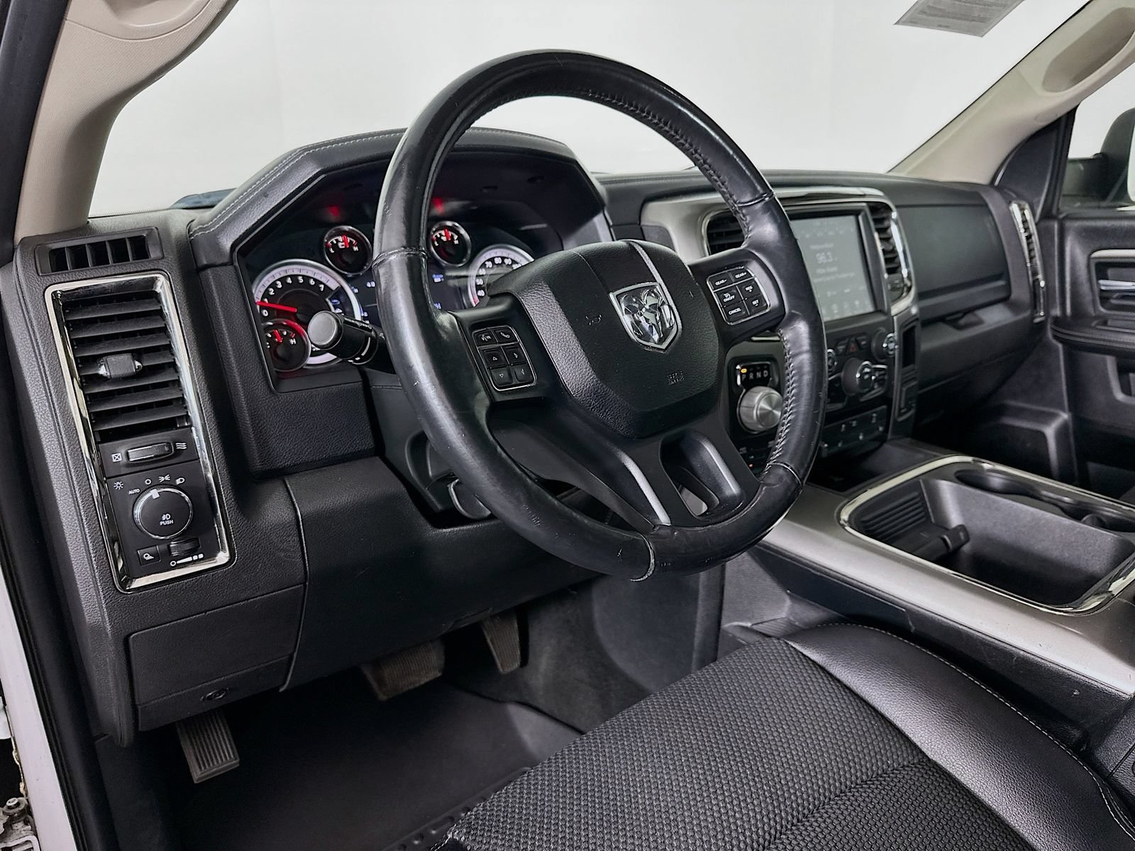 Used 2017 RAM 1500 Sport AWD/4WD image 10