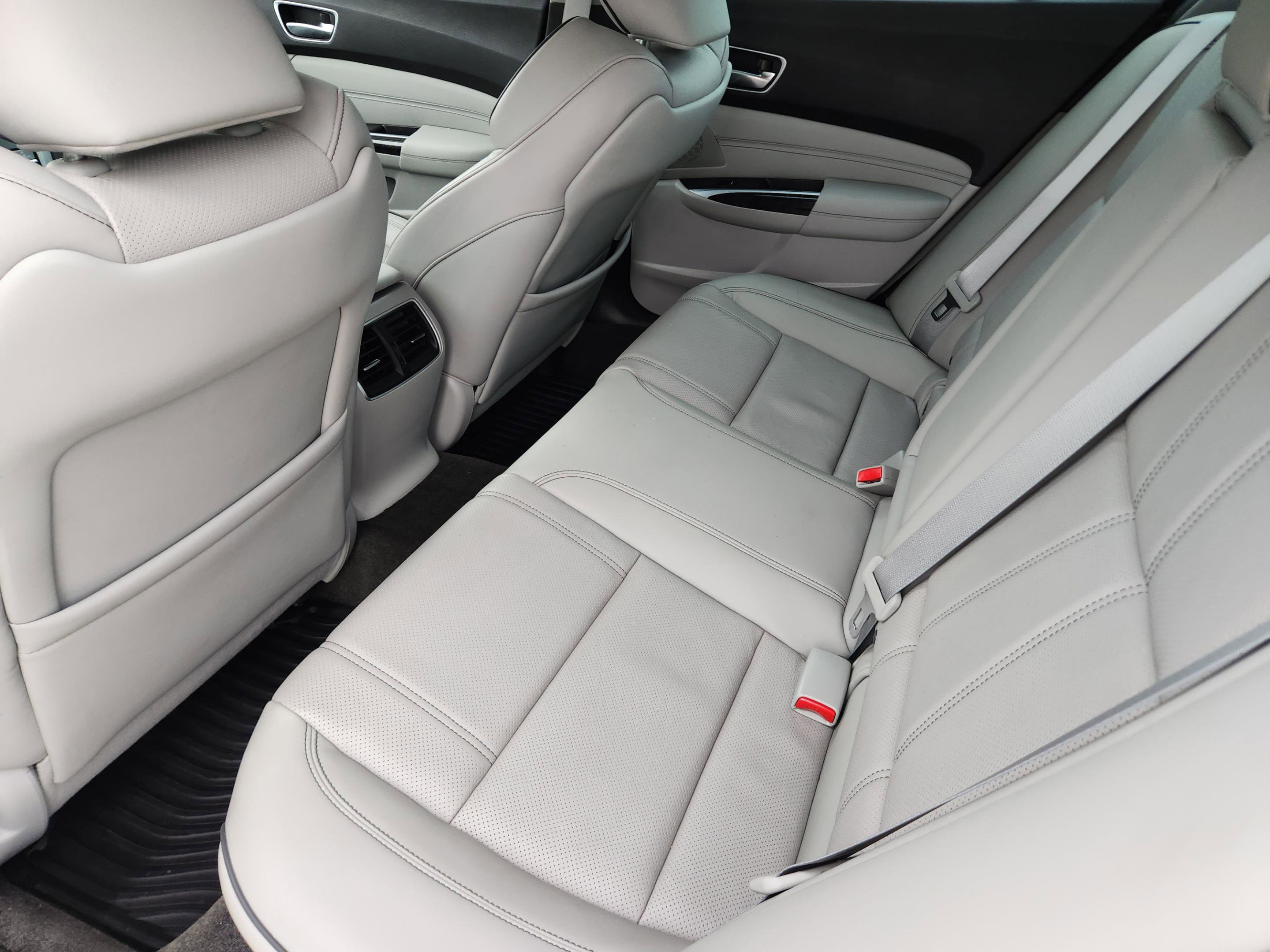 Used 2018 Acura TLX V6 w/ Technology Package image 27