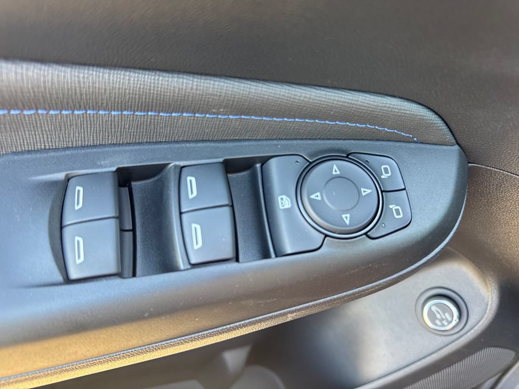 New 2026 Buick Envista Sport Touring w/ Convenience I Package FWD image 17