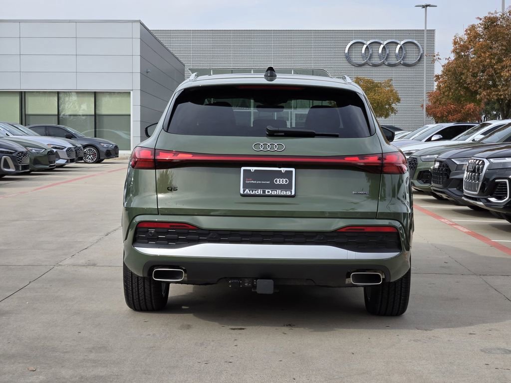 Certified 2025 Audi Q5 Prestige image 7