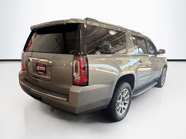 Used 2019 GMC Yukon XL Denali AWD/4WD image 6